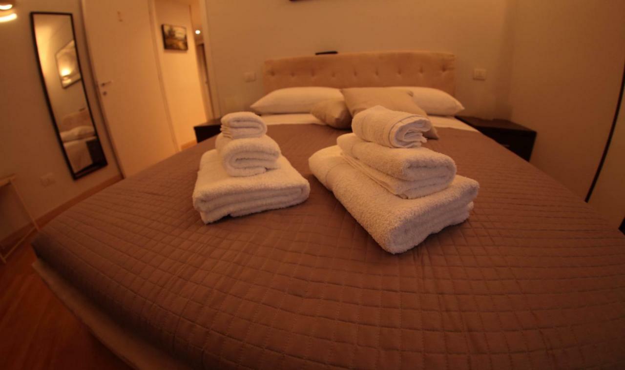 B&B Terrazza Baires - In The Heart Of ميلان المظهر الخارجي الصورة