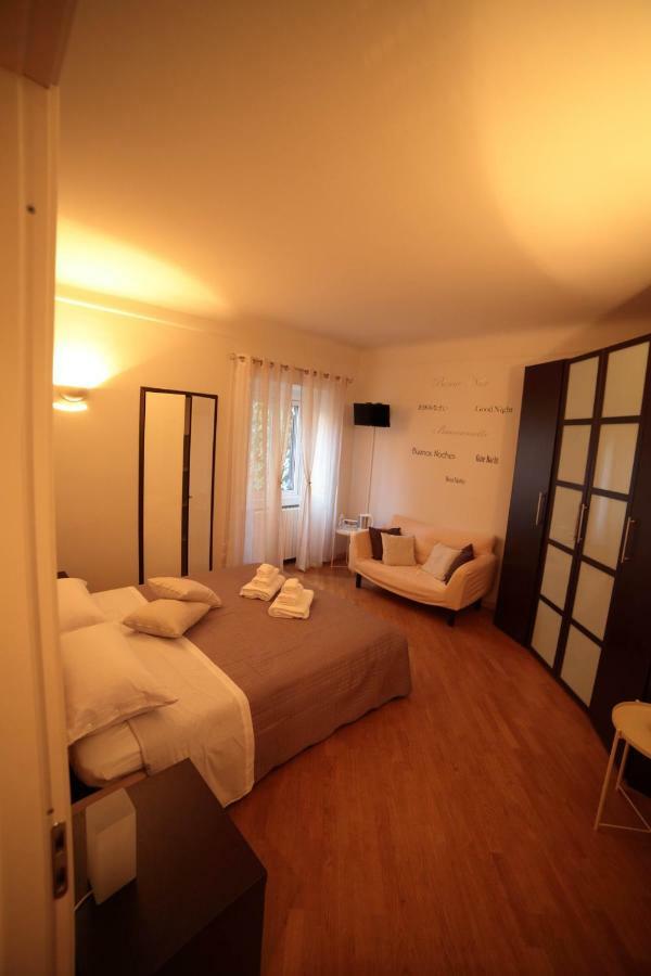 B&B Terrazza Baires - In The Heart Of ميلان المظهر الخارجي الصورة